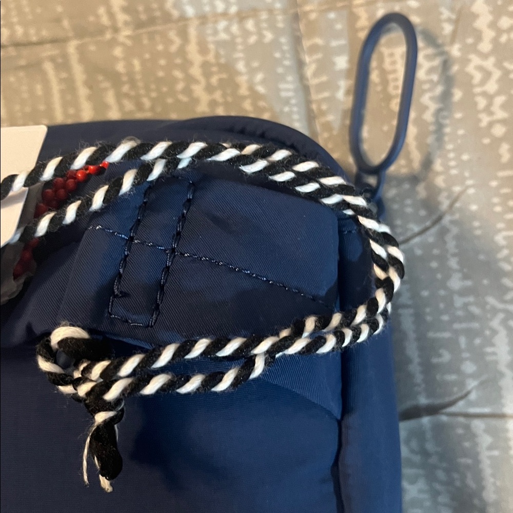 Thacker Emery Nylon Belt Bag - Picture 5 of 10